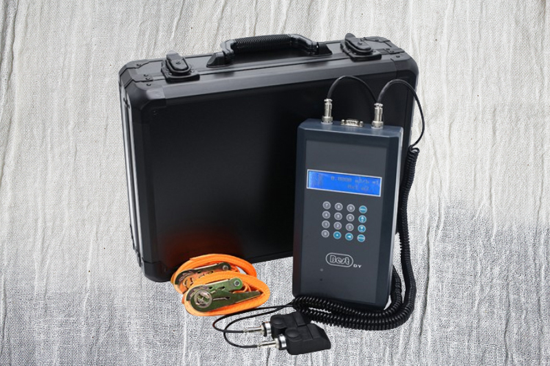 超声波流量计的工作原理是什么啊